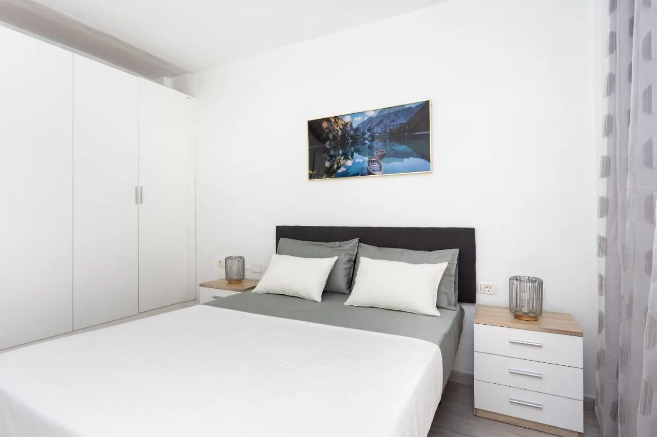 Classbnb - Nuovo Appartamento A 100M Da Playa Las Vistas Arona  0*, Arona (Tenerife)
